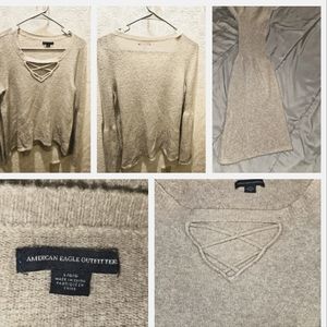 American Eagle sweater